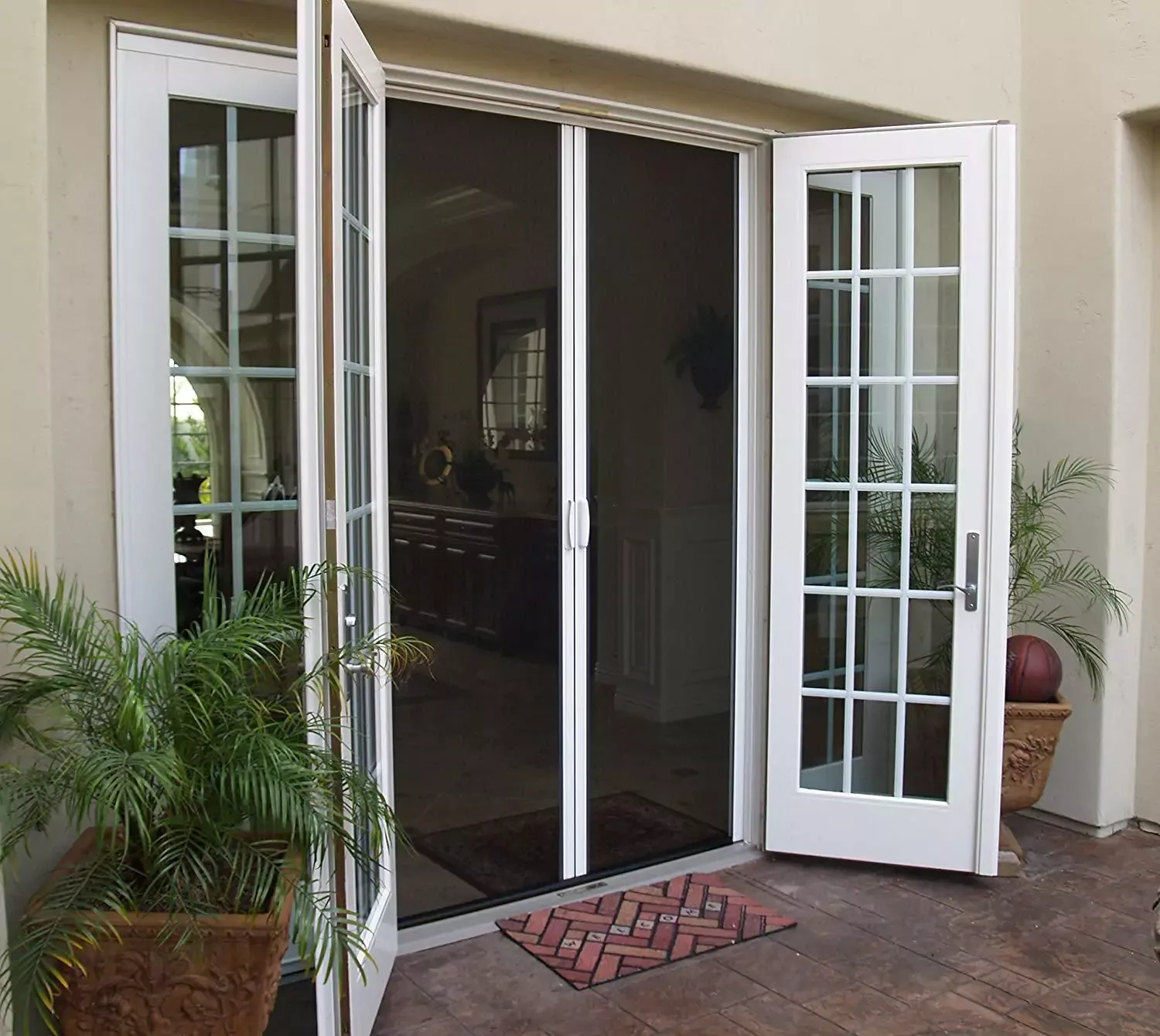 Phantom Screens