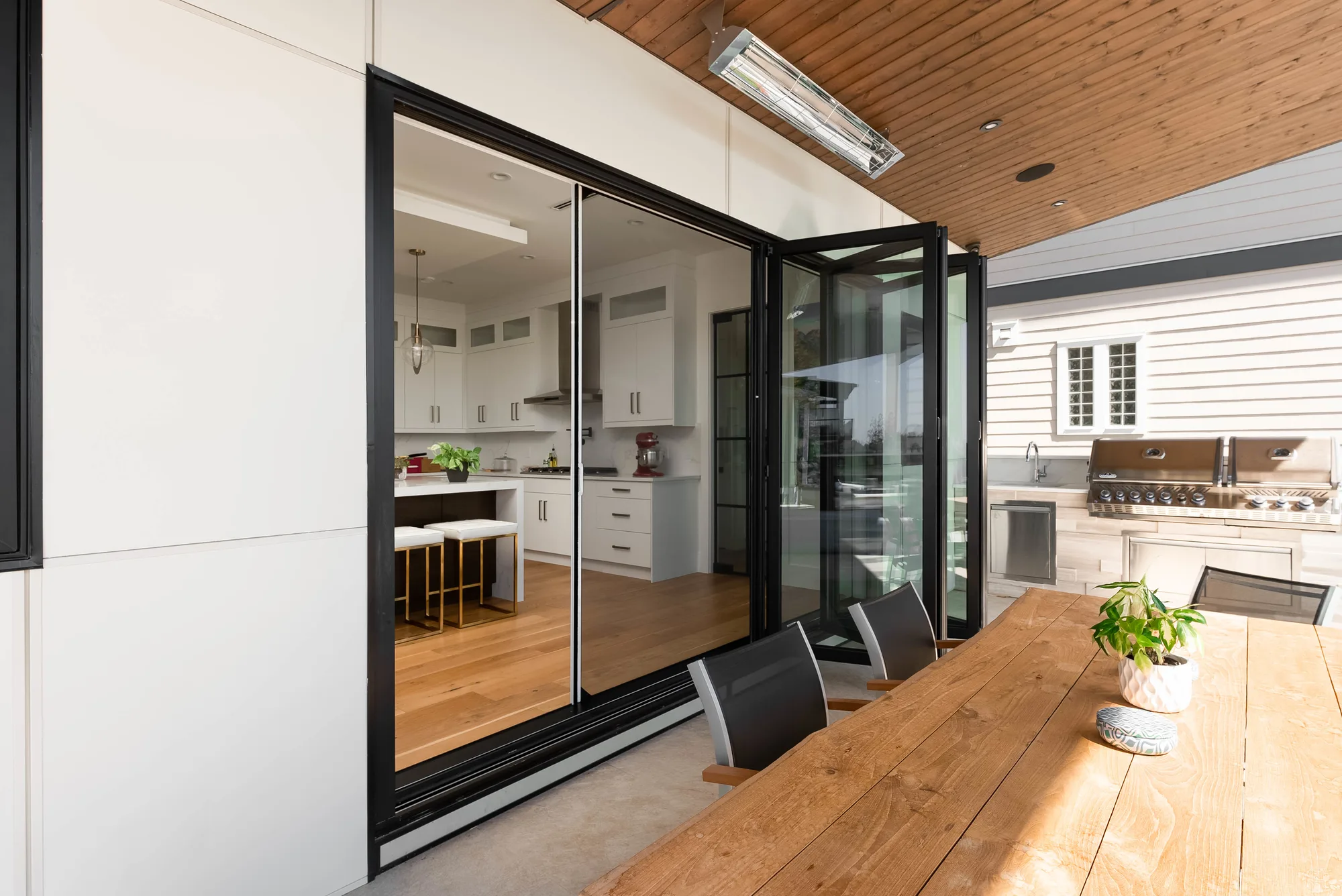 Retractable Screens For Large Opening